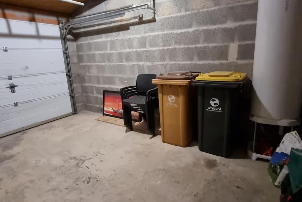 Belle Maison Climatisee Renovee Pac-Man Entre Collegues, Amis, Famille - Barbecue - Netflix - Prime - Baby Foot 50Cts Saint-Seurin-sur-l'Isle Exterior foto